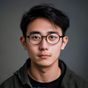 用户小李的头像，年轻男性，戴眼镜的文艺青年